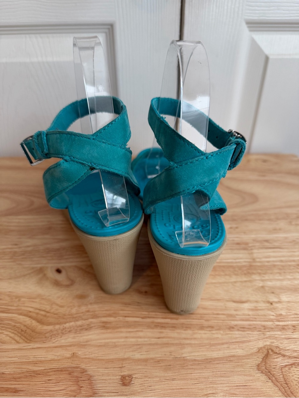 Crocs Leigh II Adjustable Ankle Strap Wedge Heeled Sandals Turquoise Size 8 - Picture 6 of 12